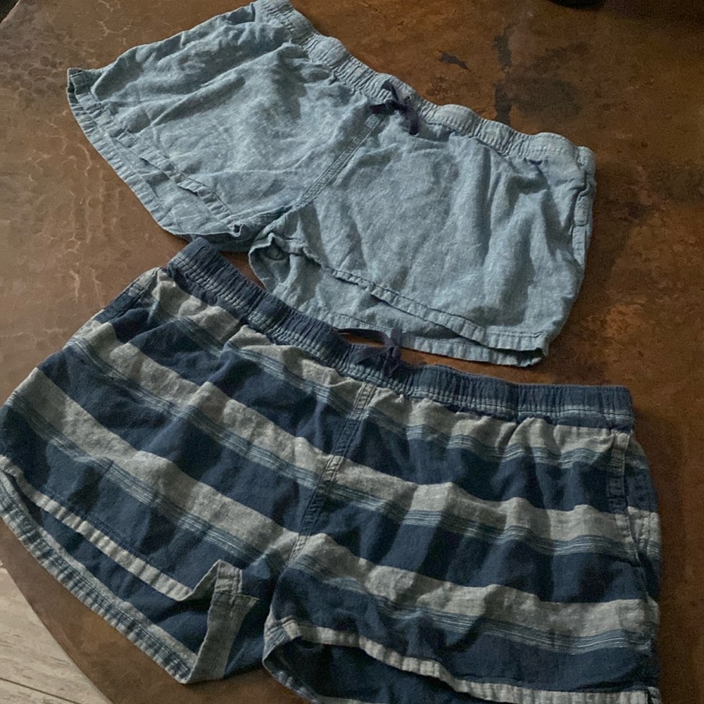 2 pairs of XL Women’s Patagonia linen”ish” shorts